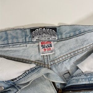 Vintage Breaker Jeans High-Waisted Denim Shorts – Size 9/10